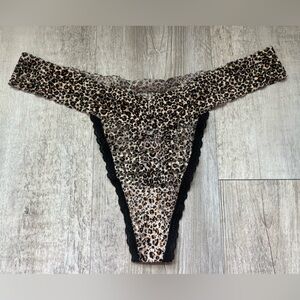Victoria’s Secret Women’s Panties Thong Lace Underwear Leopard Animal Print Med